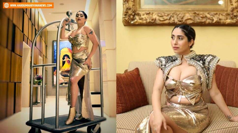 Ultimate Vogue Queen : nehabhasin4u is killing it big time with her oomph, looks outrageously gorgeous and sensational in a beautiful golden shimmery slit outfit!