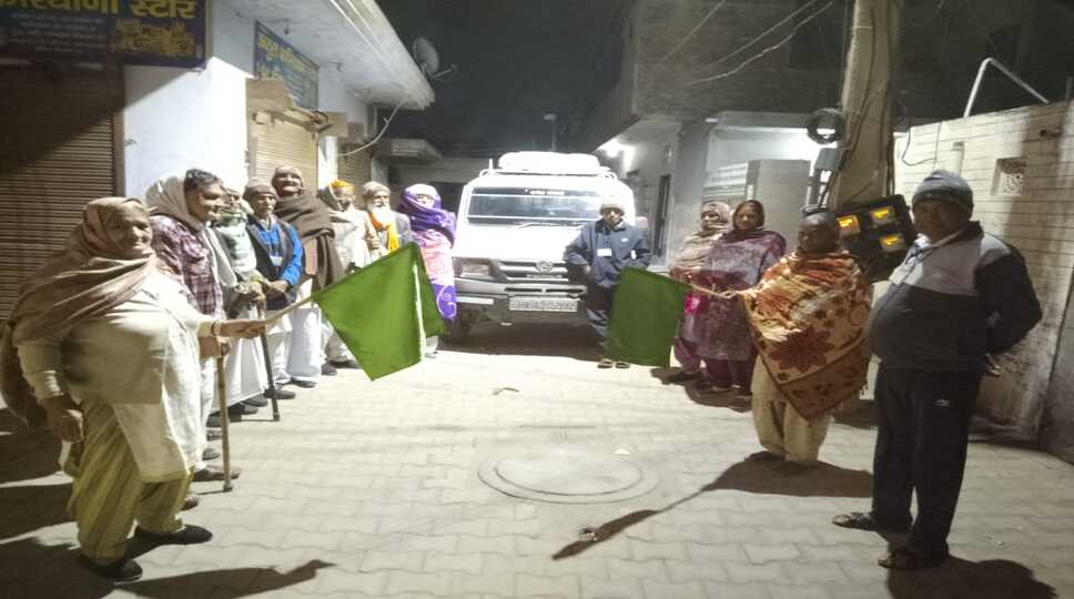 Haryana News Sirsa कुरुक्षेत्र व हरिद्वार के लिए रवाना हुआ बुजुर्गों का दल